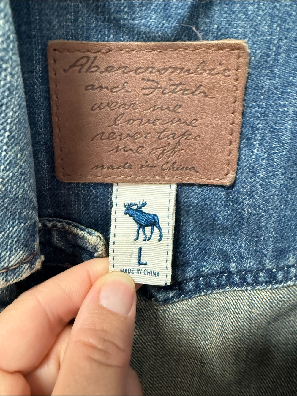 Vintage Y2K Abercrombie & Fitch distressed denim trucker jacket Juniors Large - Picture 2 of 7